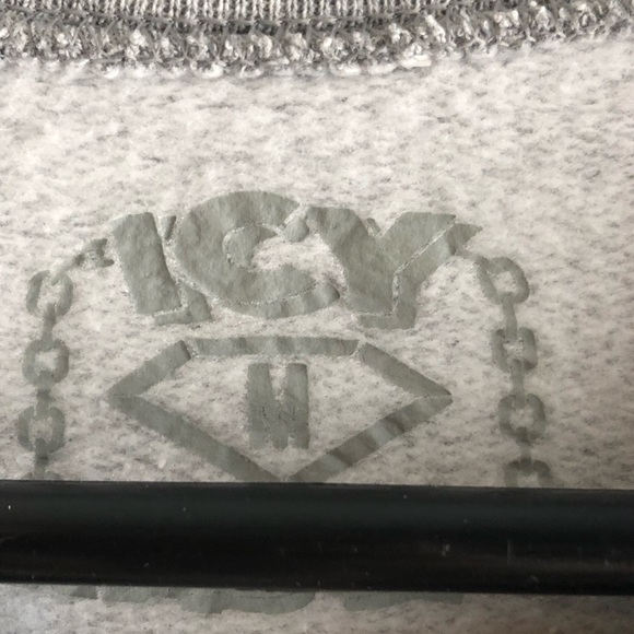 Icy Rabbit Crewneck Sweatshirt - Picture 3 of 4